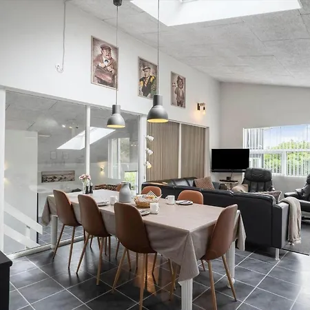 بيت للعطل 4410-hvidesande-soholmvej-5 *