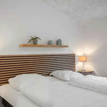 بيت للعطل 4410-hvidesande-soholmvej-5 *
